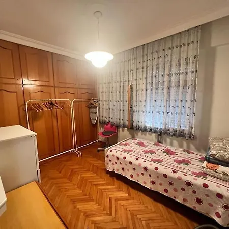 Merkezde Sahil Bandinda Bahriye Ucok Yaninda 3+1 Daire Apartment Fethiye