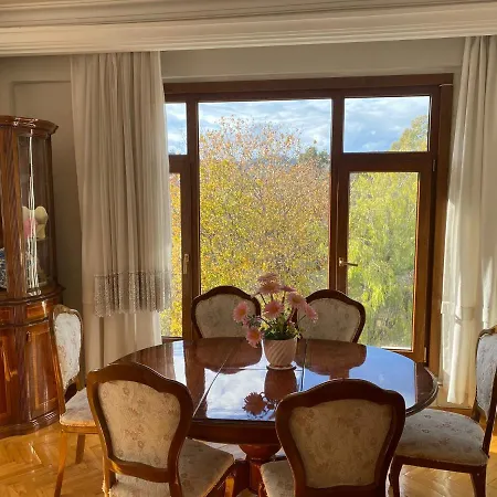 Appartement Merkezde Sahil Bandinda Bahriye Ucok Yaninda 3+1 Daire Fethiye